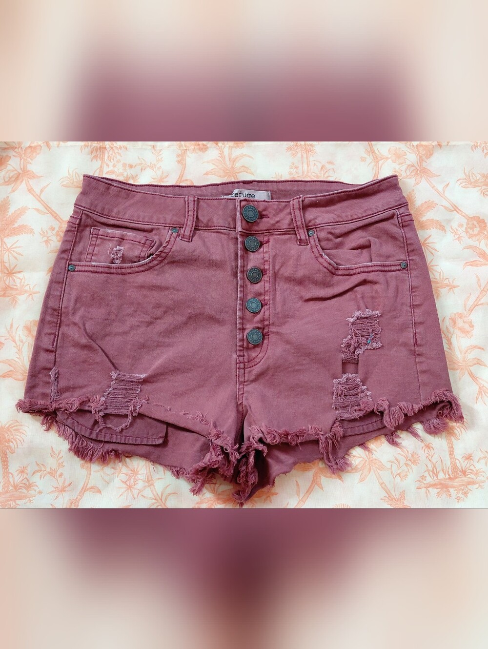 Refuge Charlotte Russe Distressed Button Fly Denim Shorts Size 6 Mauve Burgundy.